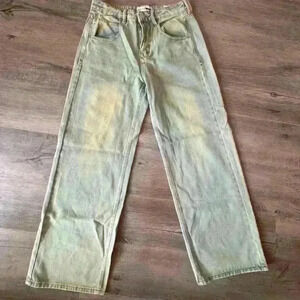 Fashion nova size 7 mid rise wide leg straight jeans
